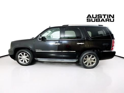 Used 2013 GMC Yukon Denali RWD image 4