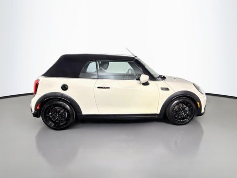 Used 2022 MINI Cooper S w/ Driver Assistance Package FWD image 11