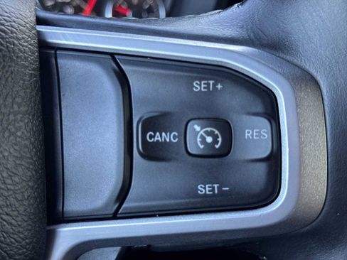Used 2021 RAM 1500 Big Horn AWD/4WD image 26