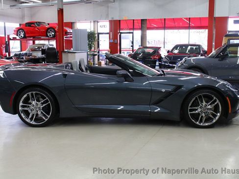 Used 2014 Chevrolet Corvette Stingray Convertible w/ 3LT Preferred Equipment Group RWD image 9
