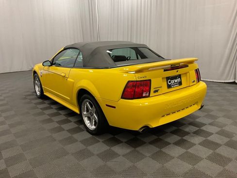 Used 2004 Ford Mustang GT RWD image 8