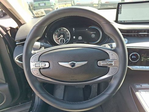 Used 2025 Genesis GV70 2.5T image 20