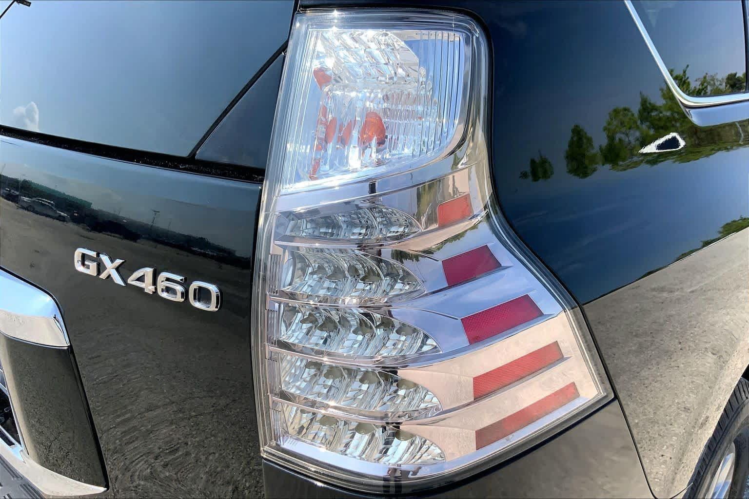 Used 2016 Lexus GX 460 Luxury AWD/4WD image 29
