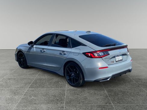 Used 2025 Honda Civic Sport image 3