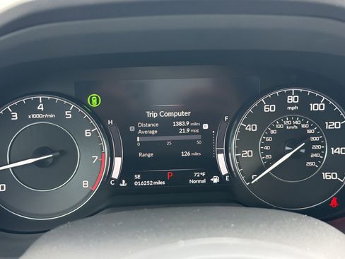 Certified 2023 Acura RDX FWD w/ Technology Package image 21