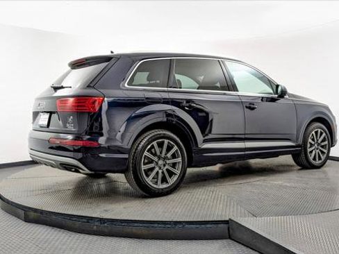 Used 2017 Audi Q7 3.0T Premium Plus image 8