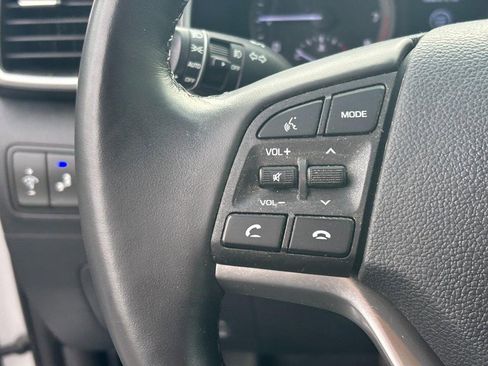 Used 2021 Hyundai Tucson Limited image 17