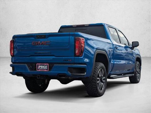 Used 2023 GMC Sierra 1500 AT4 w/ AT4 Preferred Package AWD/4WD image 5