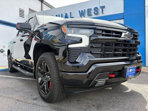 Used 2025 Chevrolet Silverado 1500 RST w/ Redline Edition AWD/4WD image 3