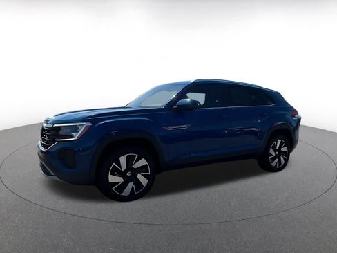 Used 2026 Volkswagen Atlas Cross Sport SE FWD image 6