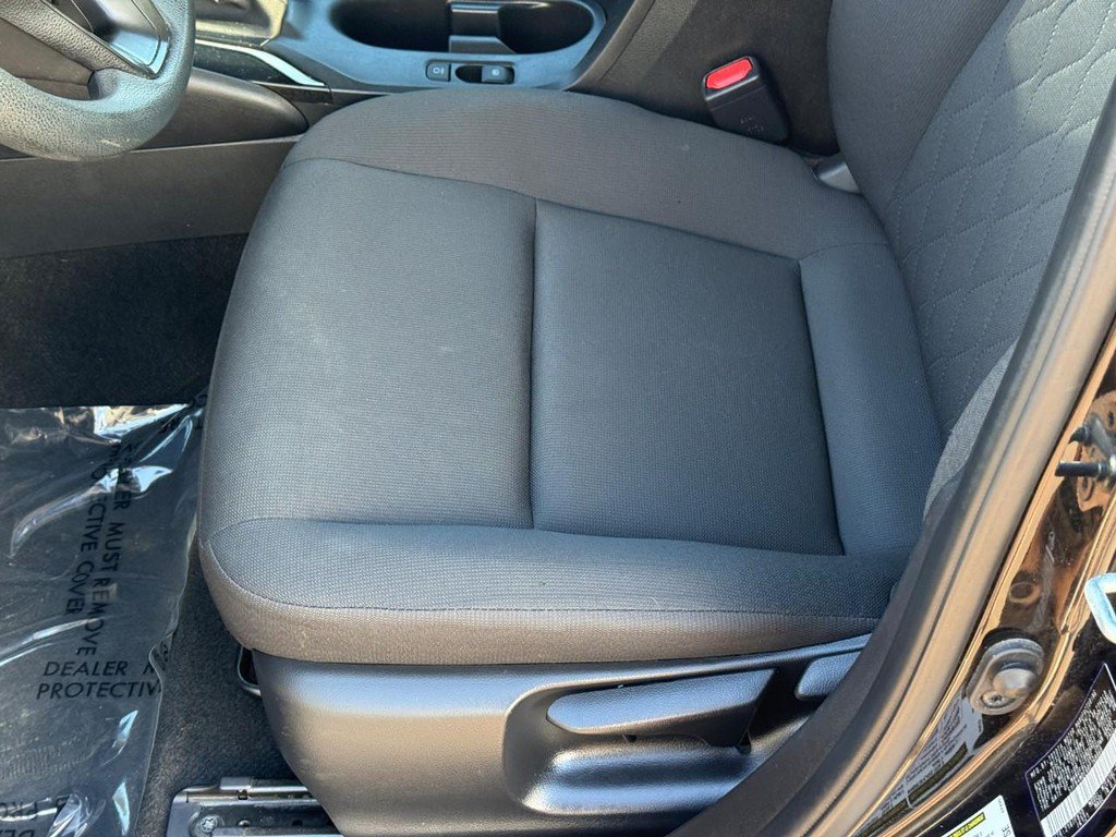 Certified 2024 Toyota Corolla LE FWD image 17