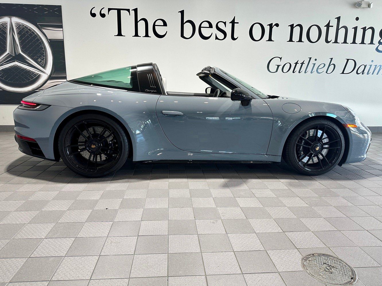 Used 2024 Porsche 911 Targa 4 GTS AWD/4WD image 3