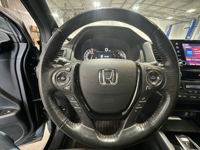 Used 2023 Honda Ridgeline Black Edition image 15