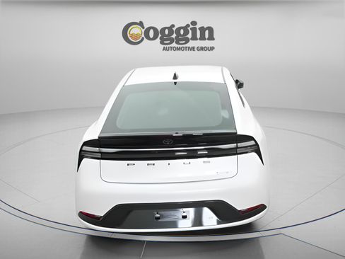 New 2026 Toyota Prius Plug-In Hybrid image 11