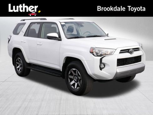 Certified 2024 Toyota 4Runner TRD Off-Road AWD/4WD image 1