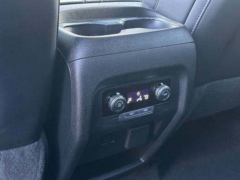 Used 2024 GMC Acadia AT4 image 20