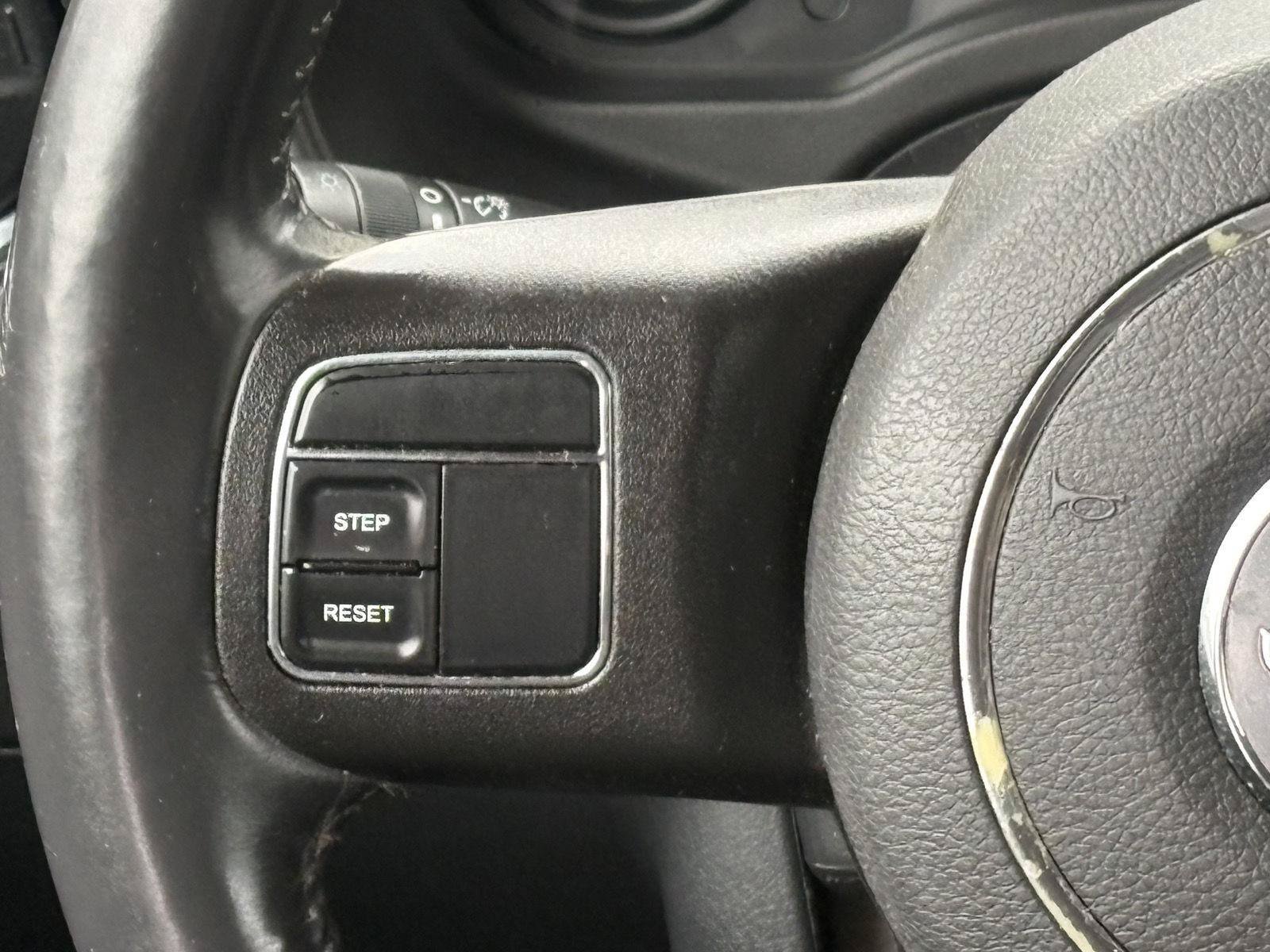 Used 2017 Jeep Patriot Sport w/ Power Value Group AWD/4WD image 11