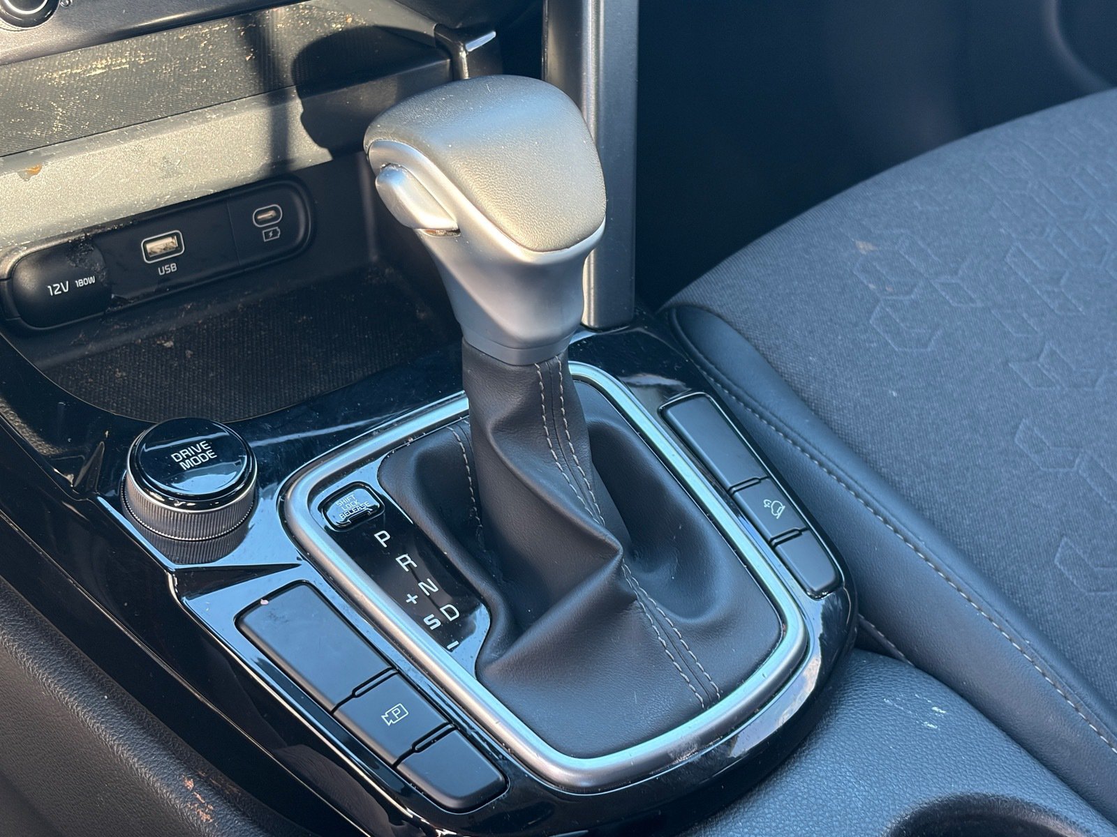 Certified 2024 Kia Seltos S FWD image 10