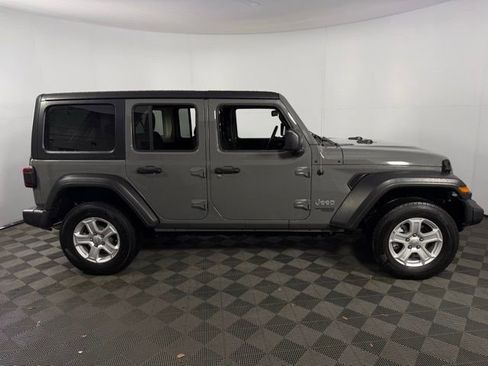 Used 2021 Jeep Wrangler Unlimited Sport image 11