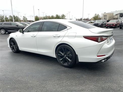 Used 2023 Lexus ES 350 F Sport image 3