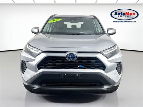 Used 2024 Toyota RAV4 LE image 6