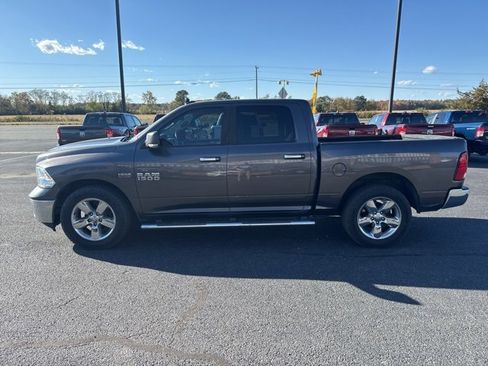 Used 2016 RAM 1500 Lone Star image 10