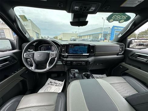 Certified 2023 Chevrolet Silverado 1500 ZR2 w/ Technology Package AWD/4WD image 21