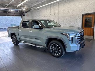 Used 2025 Toyota Tundra Limited AWD/4WD video 1