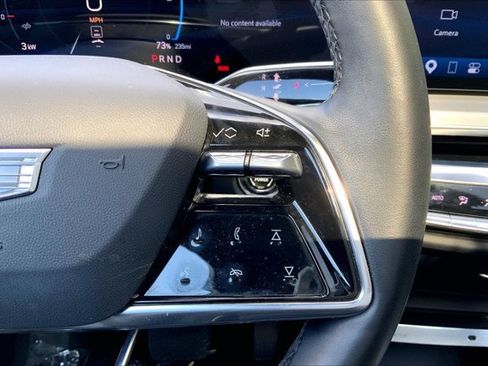 Used 2024 Cadillac Lyriq Luxury AWD/4WD image 19