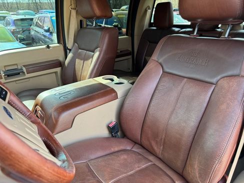 Used 2011 Ford F350 King Ranch w/ King Ranch w/Chrome Pkg image 26
