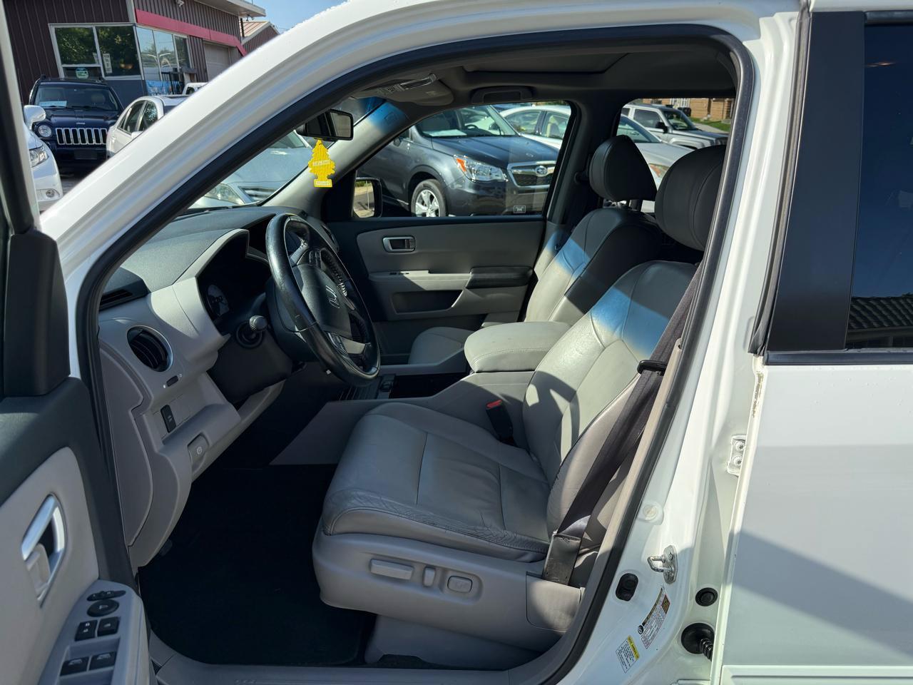 Used 2010 Honda Pilot EX-L image 10