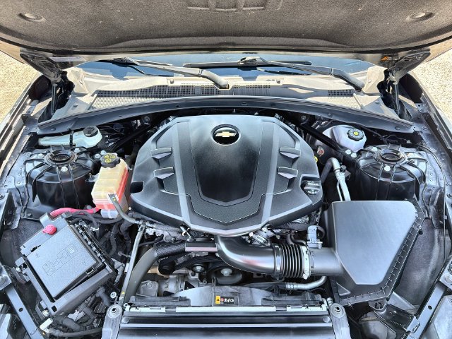 Used 2022 Chevrolet Camaro LT RWD image 26