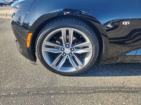 Used 2017 Chevrolet Camaro LT image 8
