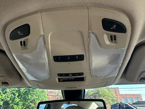 Used 2014 Buick LaCrosse image 28