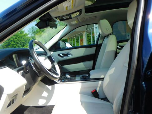 Used 2023 Land Rover Range Rover Velar S image 13