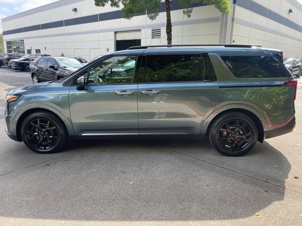 Used 2026 Kia Carnival SX Prestige FWD image 6