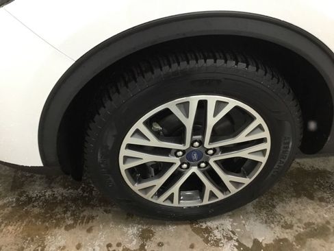 Used 2020 Ford Escape SEL AWD/4WD image 4