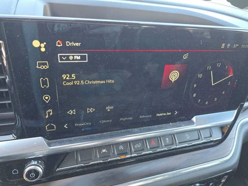 Used 2023 GMC Sierra 1500 SLT w/ SLT Premium Package image 25