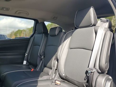 New 2026 Honda Odyssey Elite image 9