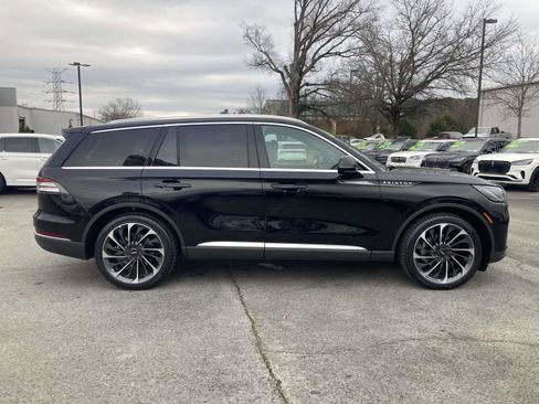 New 2026 Lincoln Aviator Reserve image 2