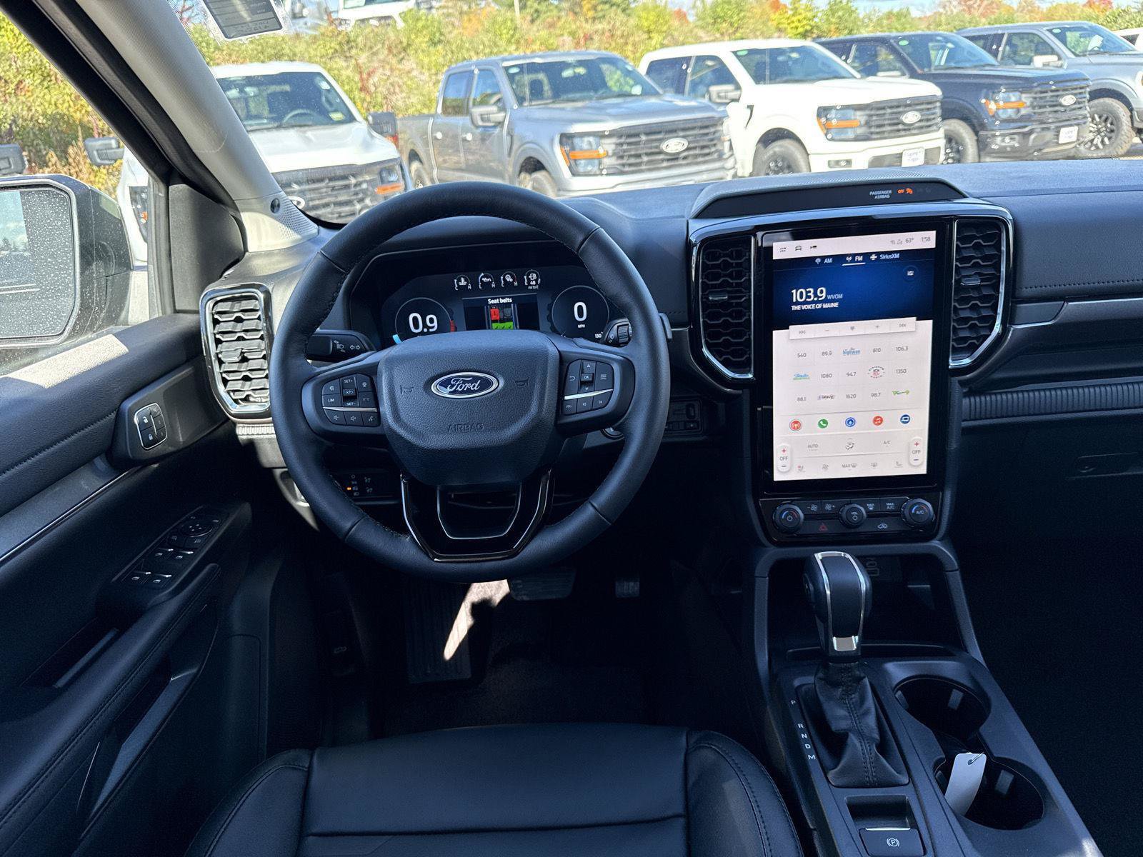 New 2025 Ford Ranger Lariat w/ Black Appearance Package AWD/4WD image 14