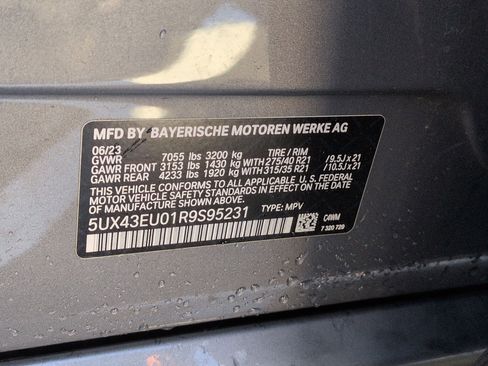 Used 2024 BMW X5 xDrive50e w/ Executive Package image 33