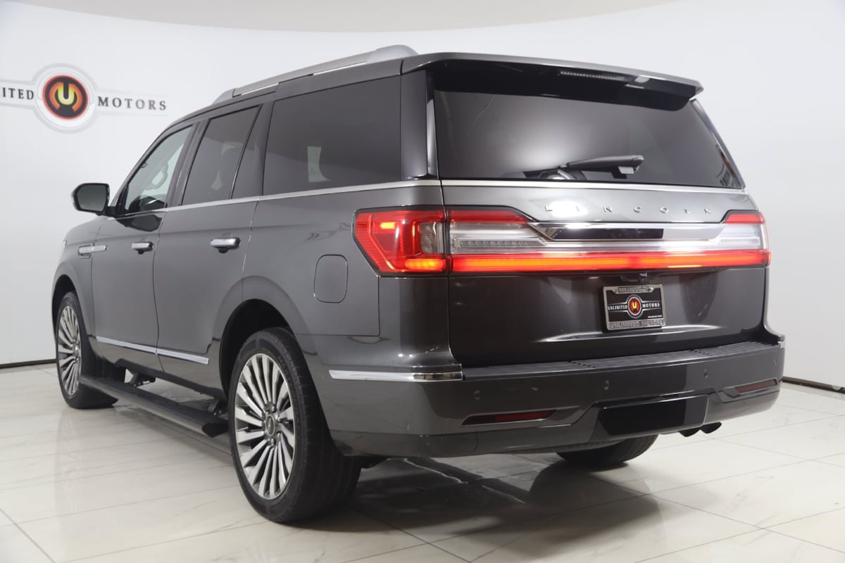 Used 2018 Lincoln Navigator Reserve w/ Technology Package AWD/4WD image 4