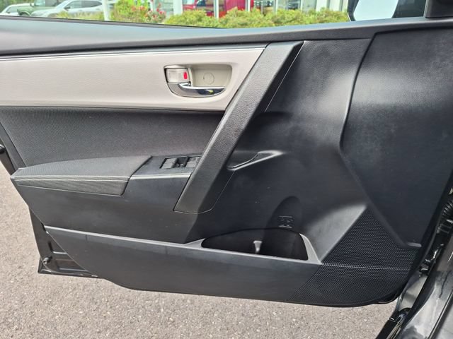 Used 2019 Toyota Corolla LE FWD image 22