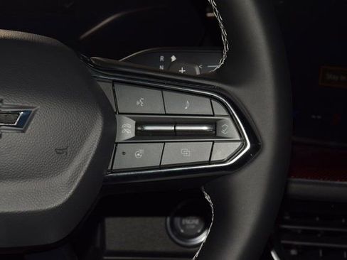 New 2026 Chevrolet Traverse Z71 w/ Driver Confidence Package image 38