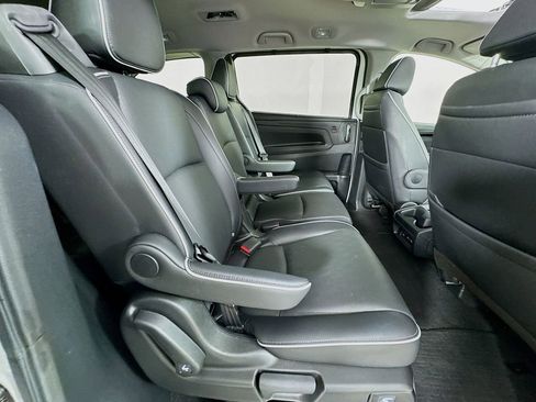 Used 2022 Honda Odyssey Elite image 39