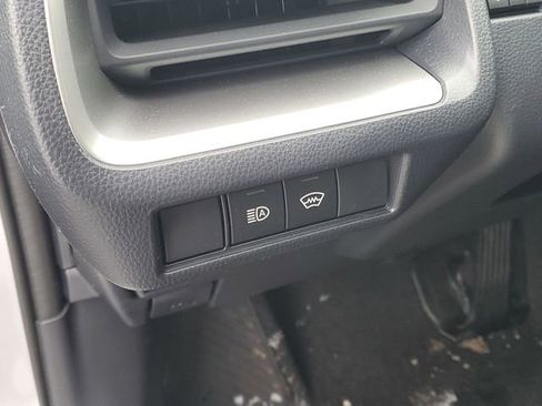 New 2026 Toyota Prius LE image 12