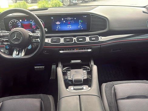 Used 2024 Mercedes-Benz GLE 53 AMG 4MATIC image 17