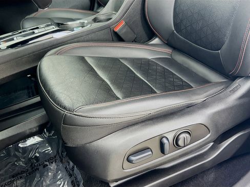 Used 2023 Chevrolet Bolt EUV Premier w/ Sun & Sound Package image 20