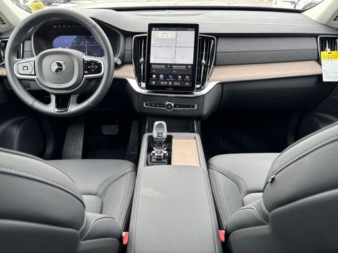 Certified 2026 Volvo XC90 B6 Plus w/ Protection Package Premier AWD/4WD image 6